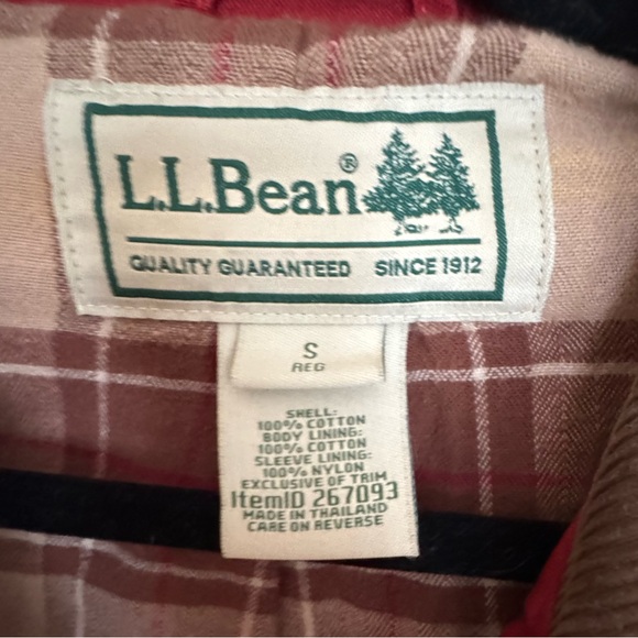LL Bean Barn Jacket in Red with Brown Corduroy - Picture 5 of 5